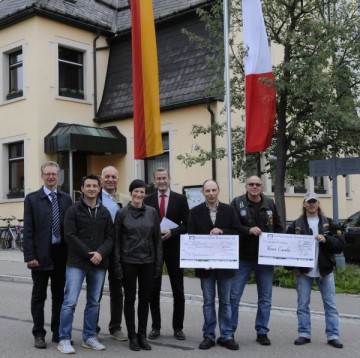 ComGemcontributo2015